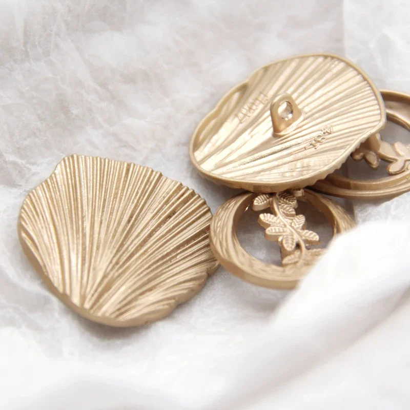 6pcs Flower Shell Shape Golden Metal Sewing Buttons For Clothes Women Coat Suit Big Decorations Handmade Accessories Wholesale