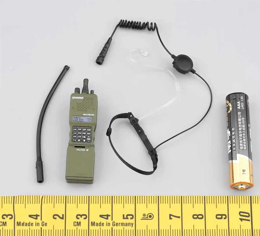 Schaal 1/6 Minitimes M048 VS. Soldaat Pop Bruine Kleur Helm Speelgoed Model Licht Teken Medailles PVC Materiaal Voor 12 "DAM COO Figuur