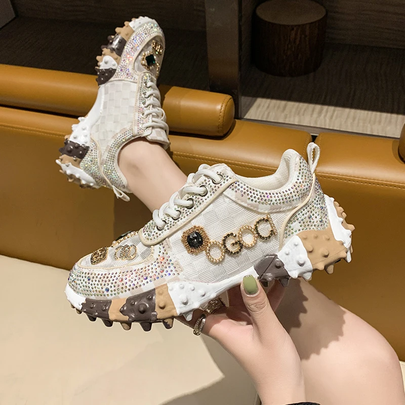 2023 Spring Summer Hip-Hop Rhinestone Women Sneakser Ins Tide Diamond Breathable Luxury Designers Casual Thick Bottoms Dad Shoes