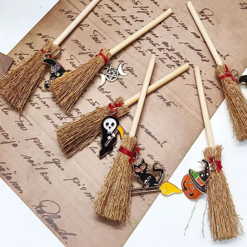9pcs/set Anime Christmas Q Version Kawaii Broom Action Figure Model Toys Doll Desk Decor Christmas Collectible Gifts