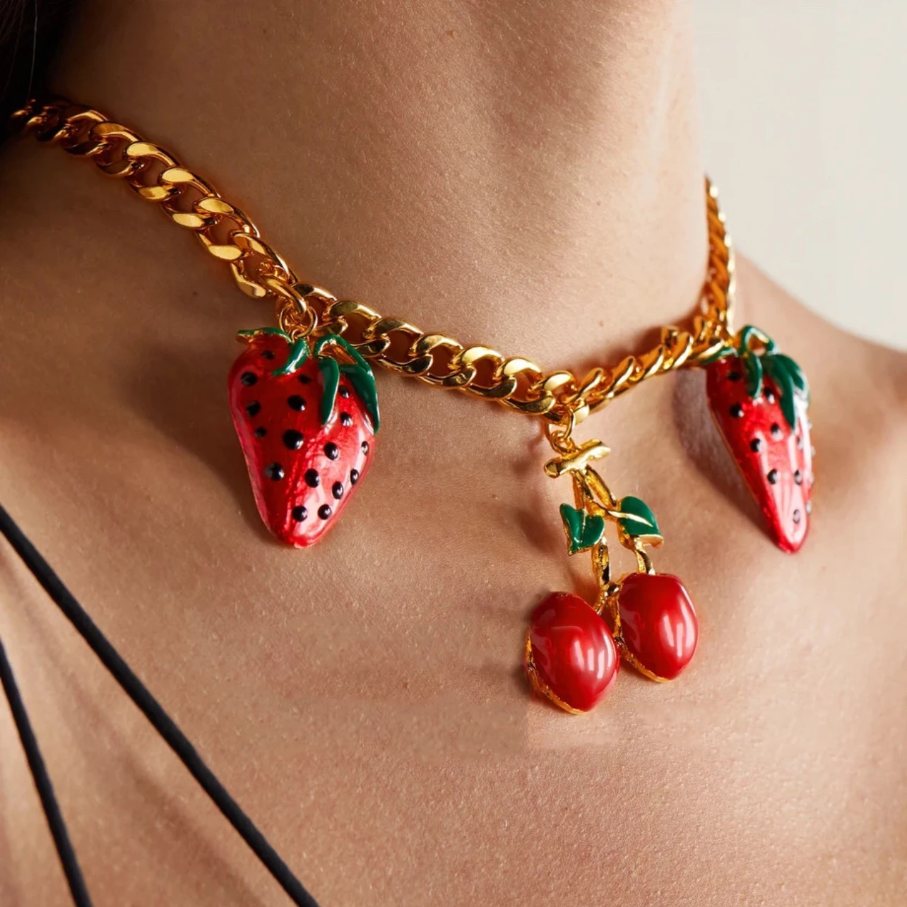 

Europe America Enamel Red Cherry Strawberry Plated 24K Gold Chain Necklace New Fashion Party Jewelry Trend