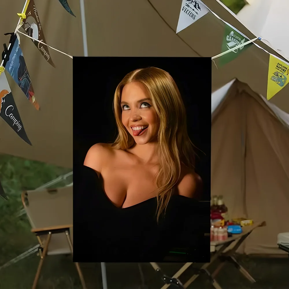 الممثل S-Sydney S-Sweeney العلم لغرفة المعيشة المنزل النوم فن الديكور المنزل حفلة نزهة ديكور راية #1