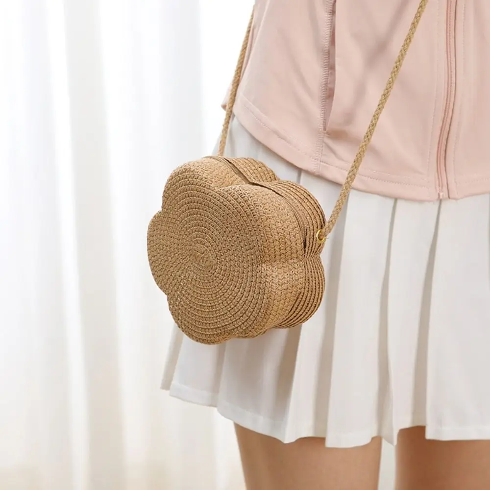 

Elegant Kawaii Straw Small Shoulder Bag Flower Shape Bohemian Beach Straw Bag Vacation Casual Woven Crossbody Bag Children