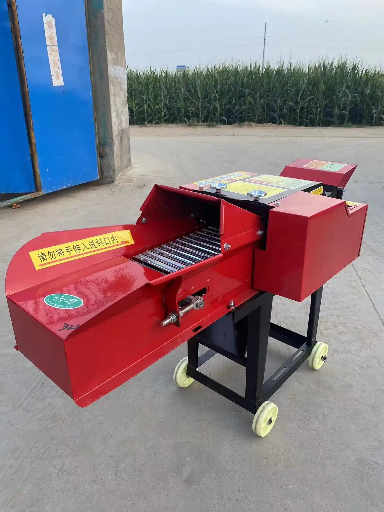 Cattle Sheep Grass Crushing Breeding Equipment Electric Diesel Gasoline Hay Cutter Silage Chopper