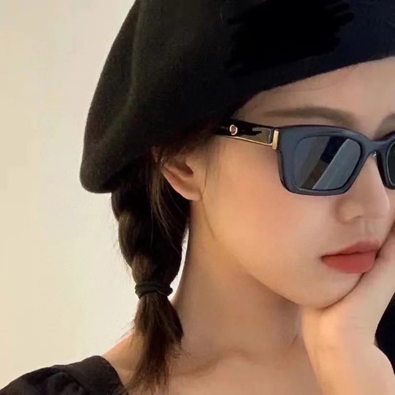 Fashion Women Small Square Trend Sunglasses Korean Jennie Style Sunglasses Retro Cats Eye Eyewear