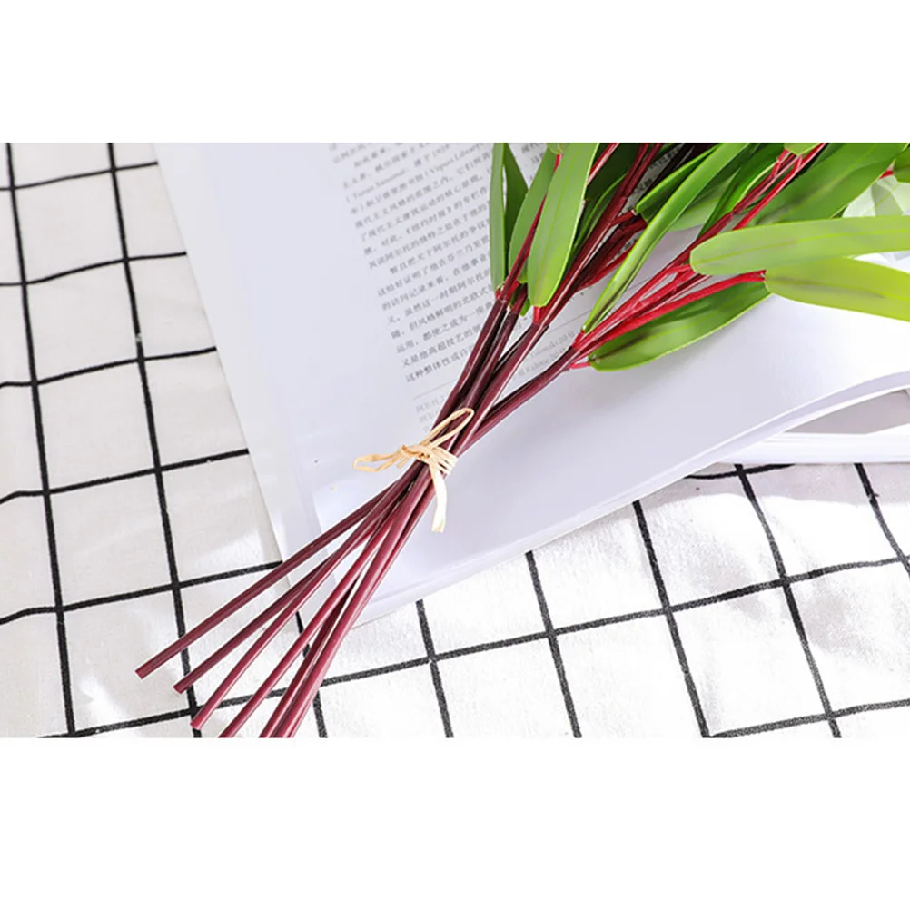 

8Pcs Artificial Green Plants Simulation Decoration Lifelike Plastic Plants for Home Garden Bedroom Balcony Office