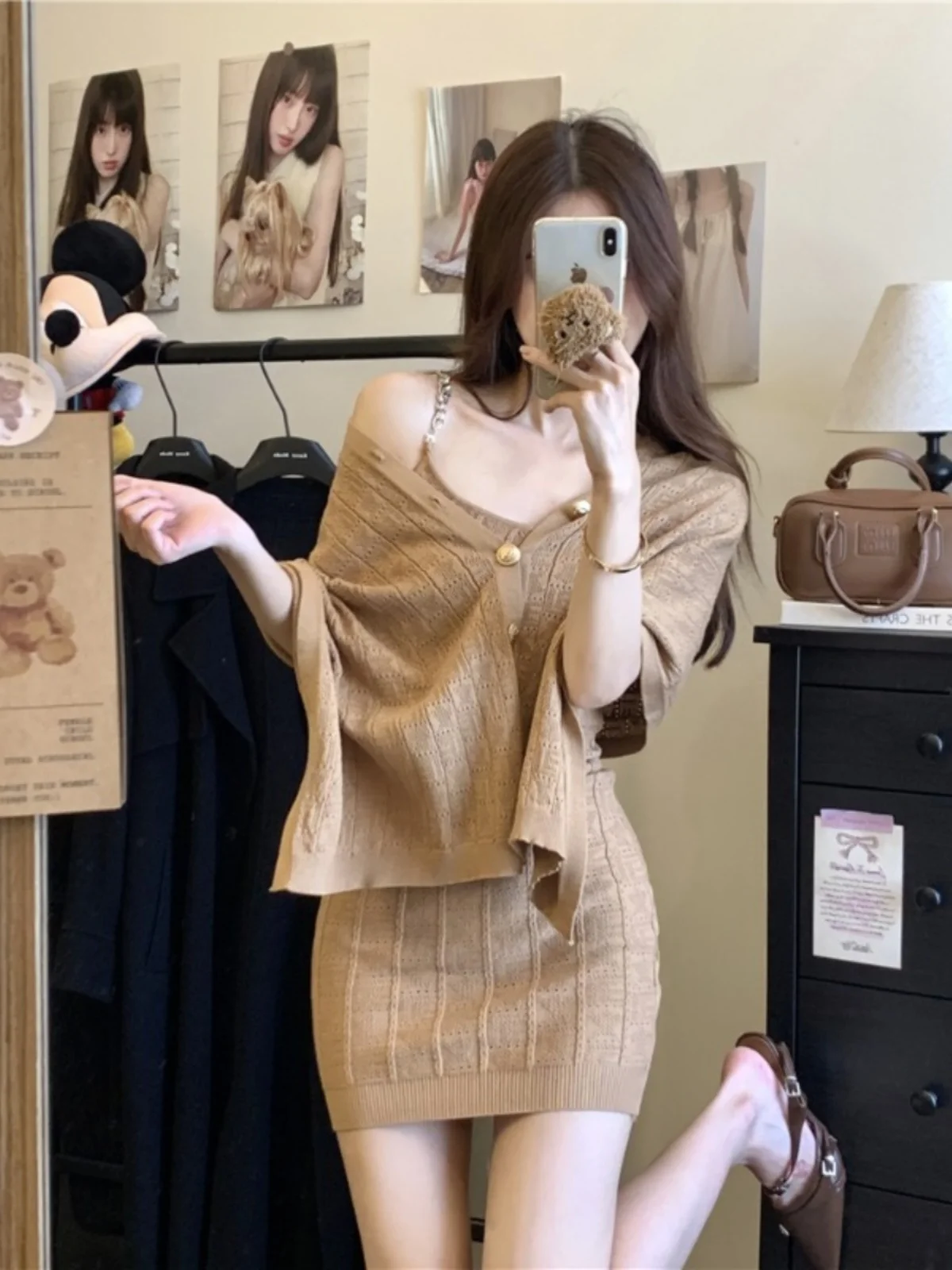 

2024 Autumn New Women Two Piece Sets French Elegant Knitted Cape Tops + Sleeveless High Waist Slim Knitting Mini Dress Outfits