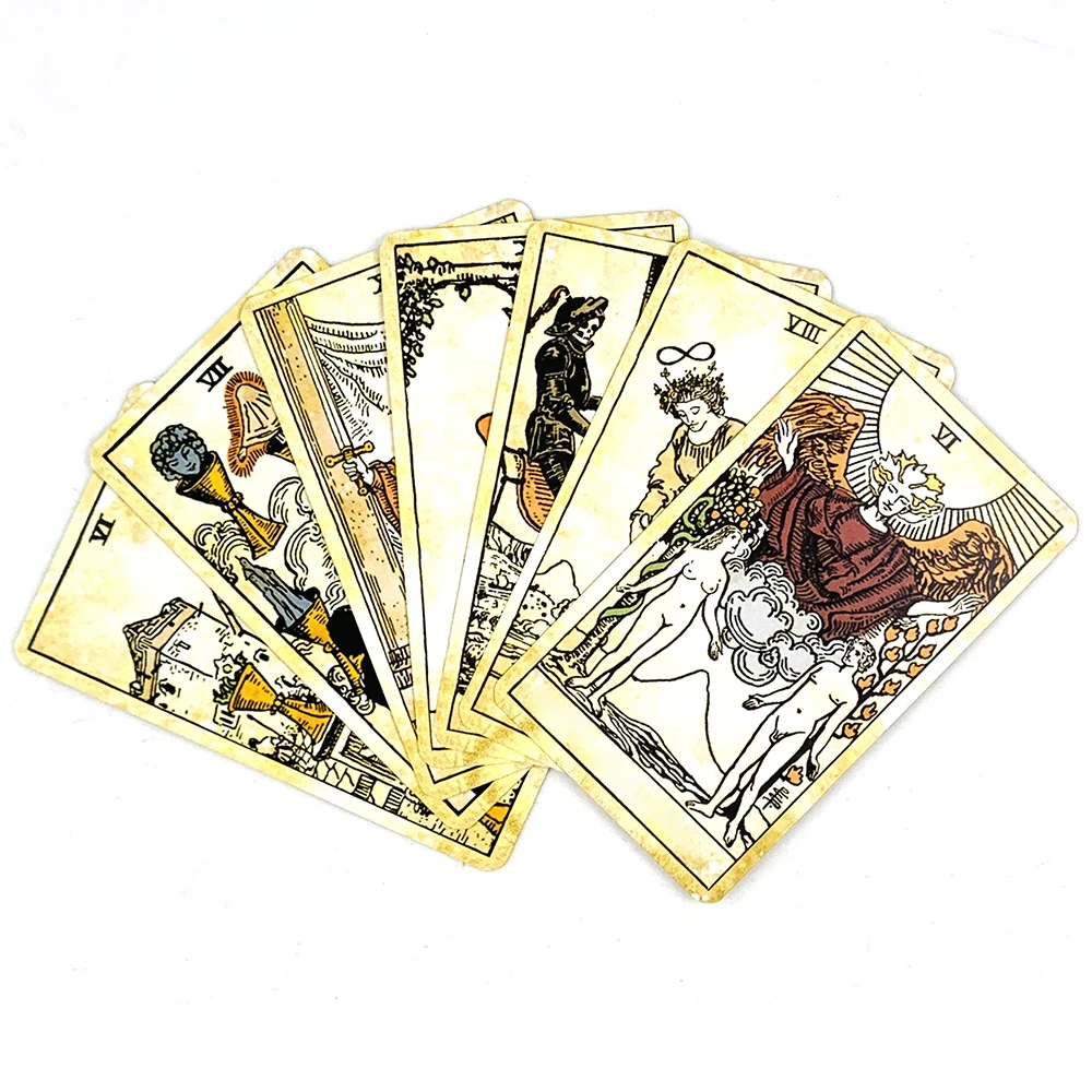 مجموعة بطاقات التاروت الكلاسيك - مراجعة Board Game Vantage وسعره