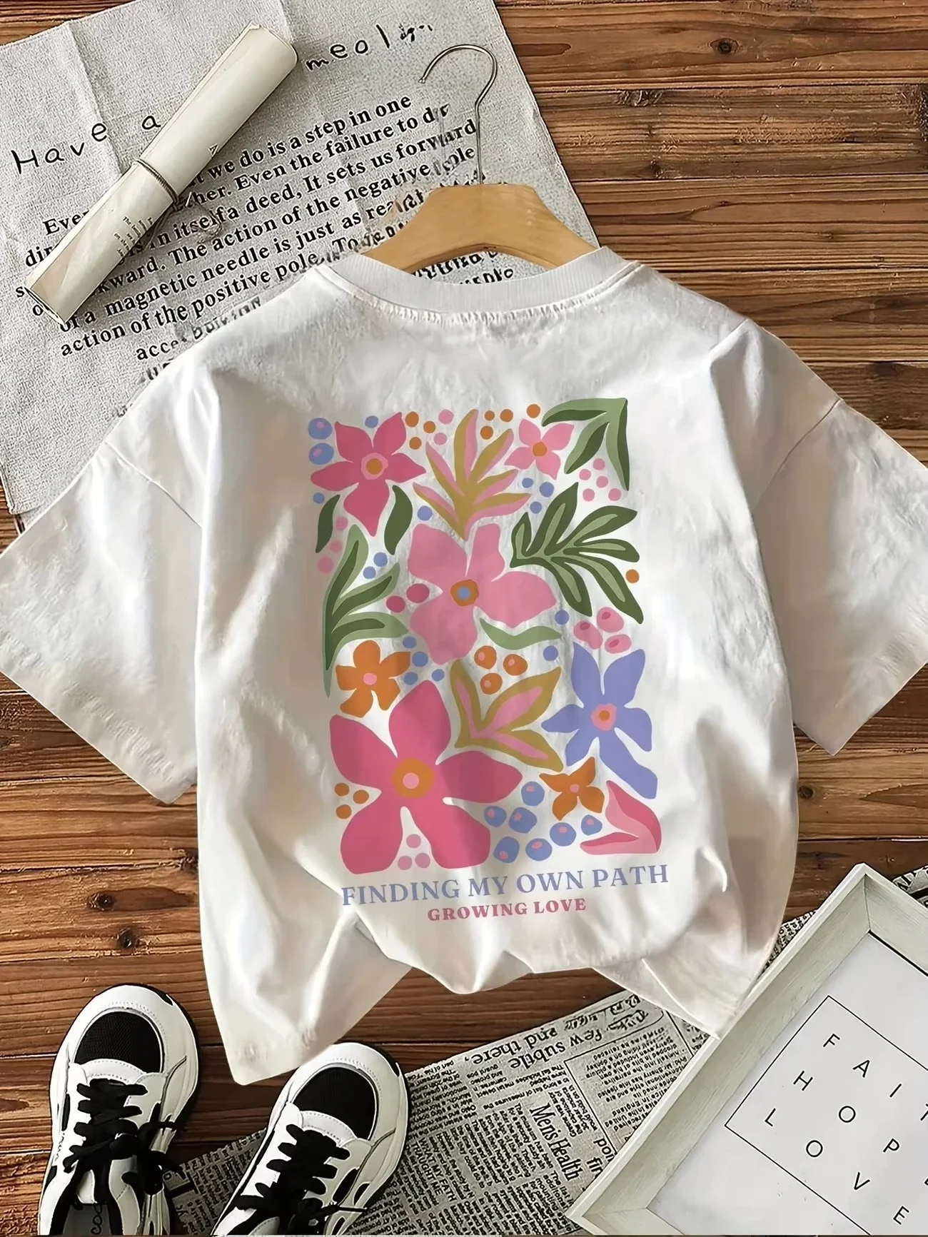 Love Flower Y2k Graphic Cotton Women's Retro Floral Print T-Shirt Soft Crew Neck Short Sleeve Top Vintage Shirt Floral Design