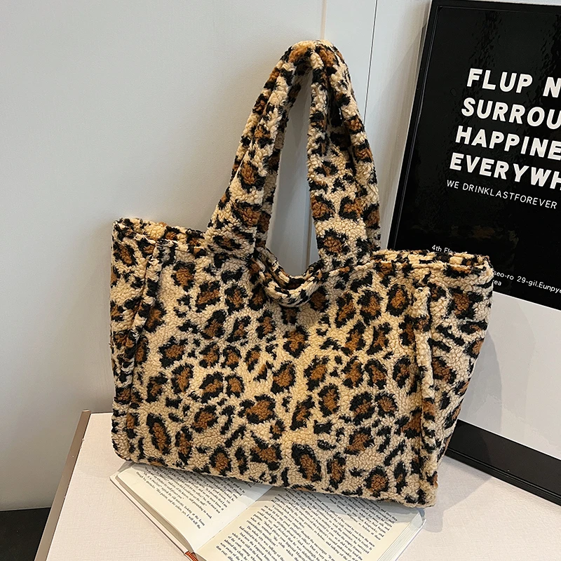 

Velvet LEOPARD High Quality Zipper Trendy Winter Shoulder Bag 2024 Fashion Crossbody Bag Soft Versatile Popular Plush Handbag