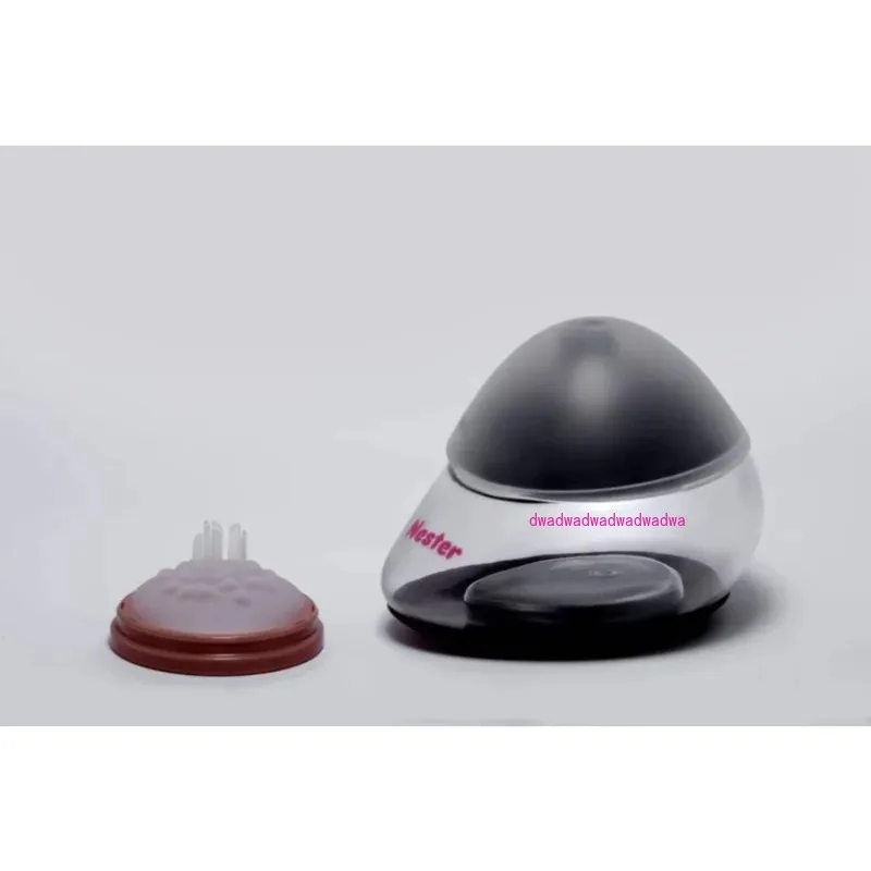 زجاجة مصممة خصيصًا لمحاكاة صدر الأم