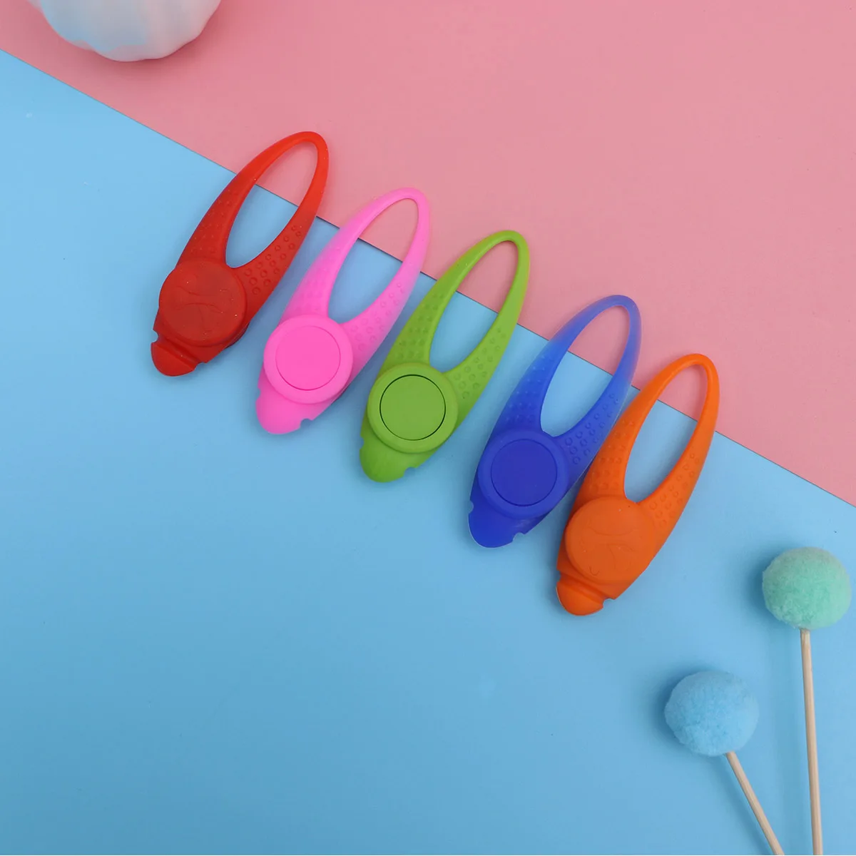 5pc LED Silicone Pendant Dog Collar Light Safety Warning Night Walking Pet Supplies Bright LED Dog Collars Outdoor Jogging