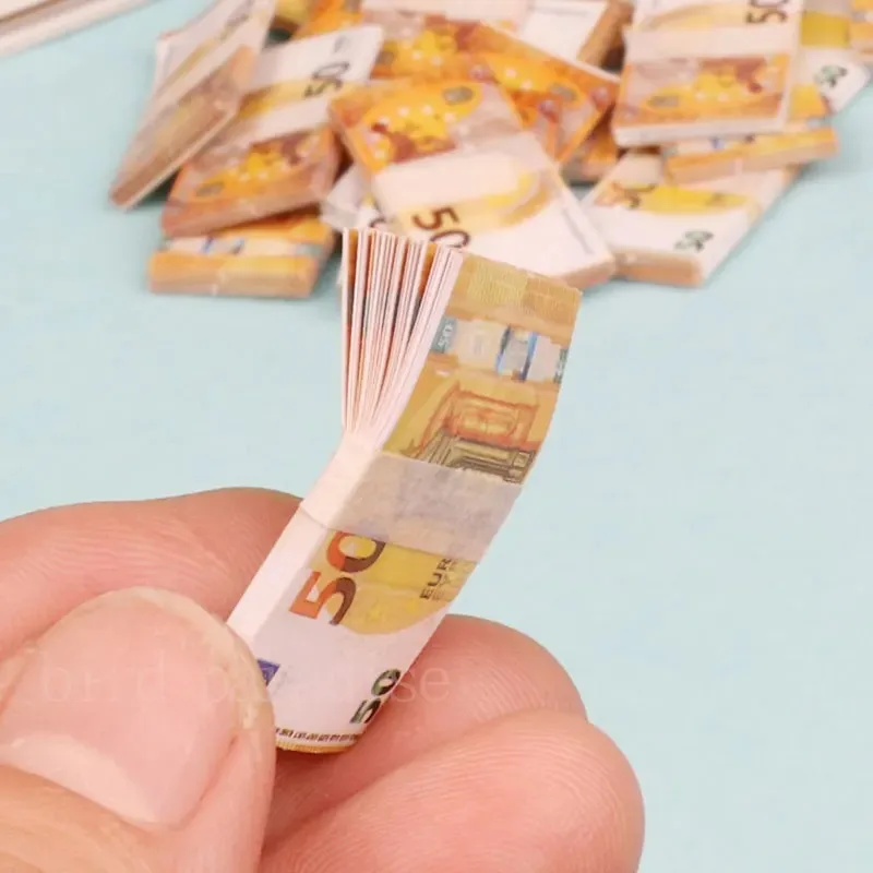 10 Bundle 1/6 Scale Miniatrue Money Mini Dollars Euro Won Model Toys For Bjd OB11 Action Figure Tiny Doll Accessories Dollhouse