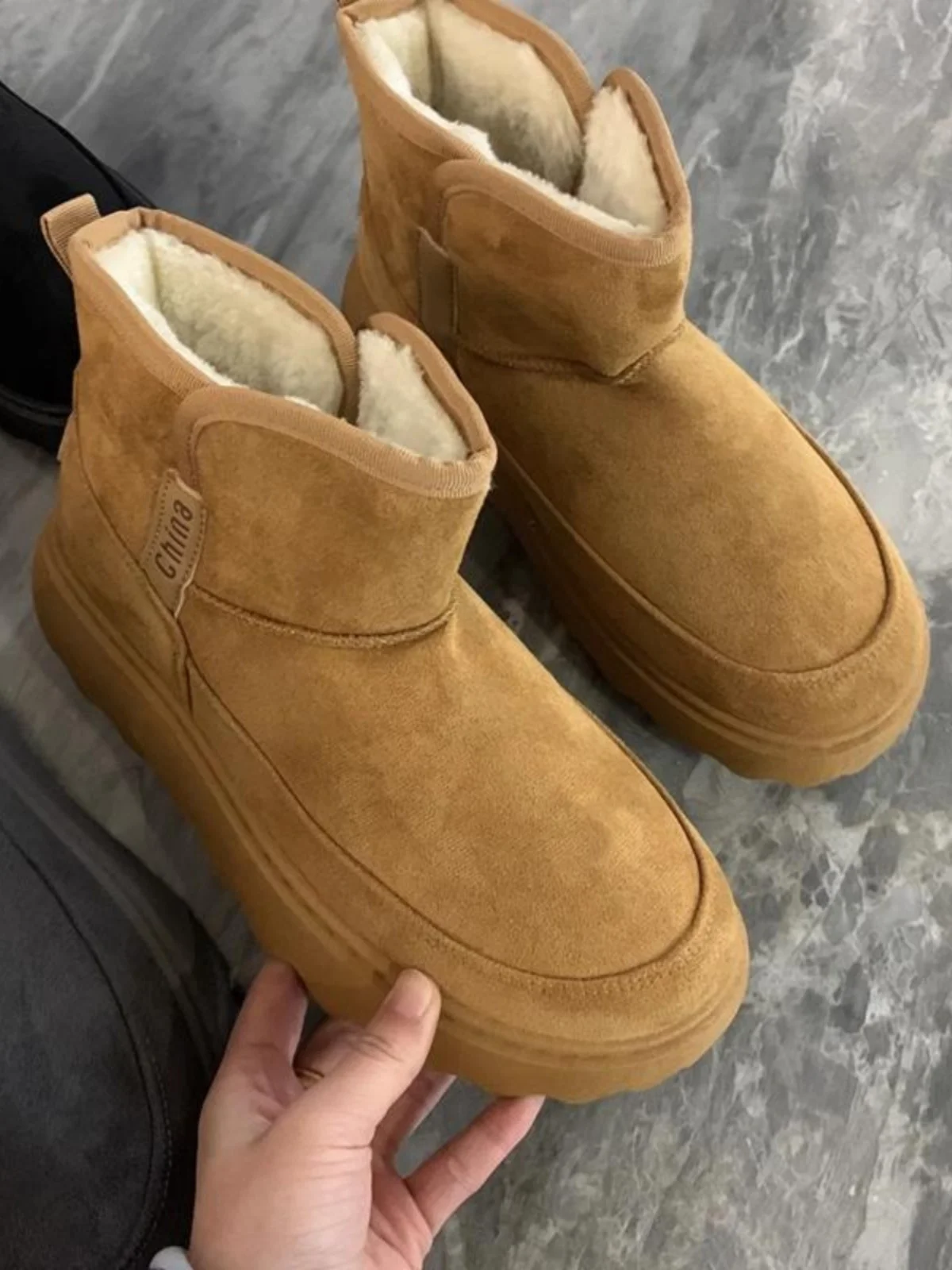 

Winter High-Top Thickened Men's Snow Boots Integrated Fleece Warm Cotton Shoes Korean Style Short Tube Boot Winter Fashion