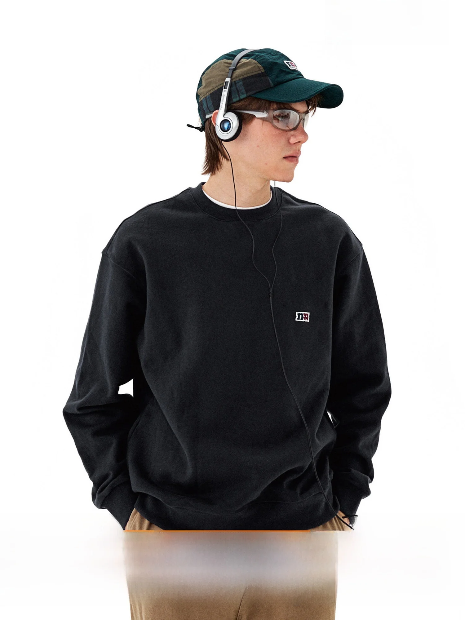 

Nome Men's Basic Fce-lined Round-ne Sweatirt Casual Outdoor Pure Color Embroidered Logo Loose Fit Comfortable Sle