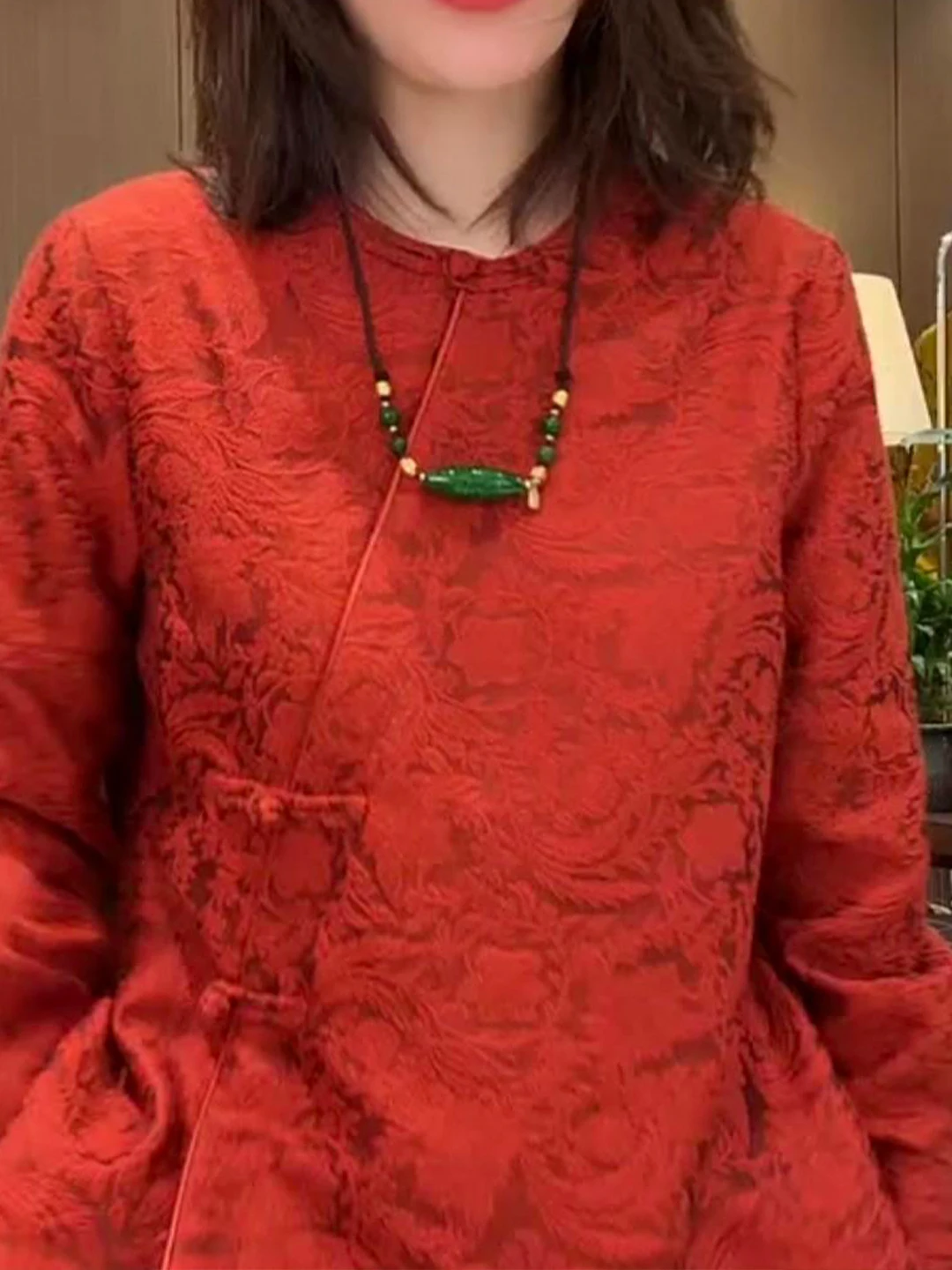

New Chinese Style Long Sleeve Shirt Women's 2026 Spring New Year Red Side Buttoned Top Floral Embroidery Traditional Chinese ...