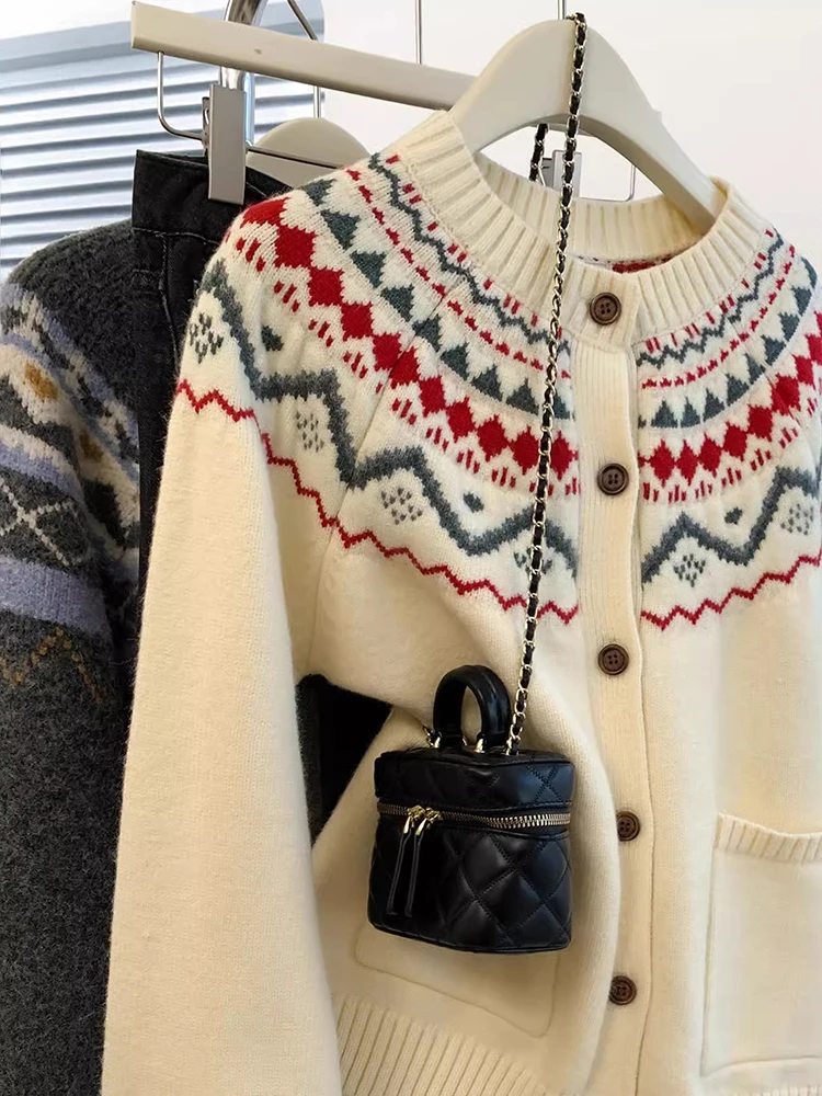 Autumn Winter New Lazy Style Sweater Women's Round Neck Long Sleeved Sweater Jacket Cardigan Retro Loose Knitted Top