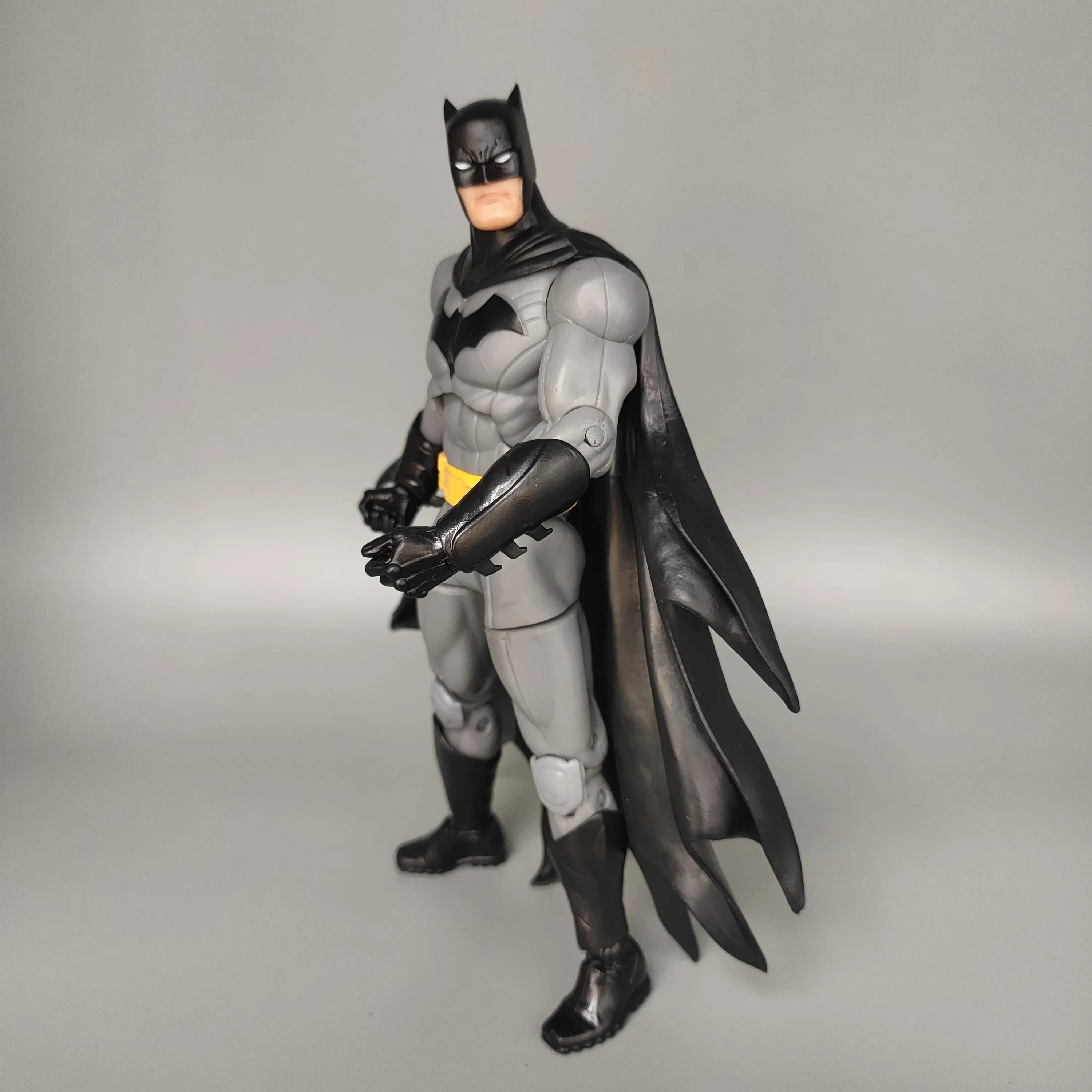 12 Types Batman 18cm Action Figure Doll Model Collection Doll Toys Model Toys Purple Iron Chain Batman Garage Kit