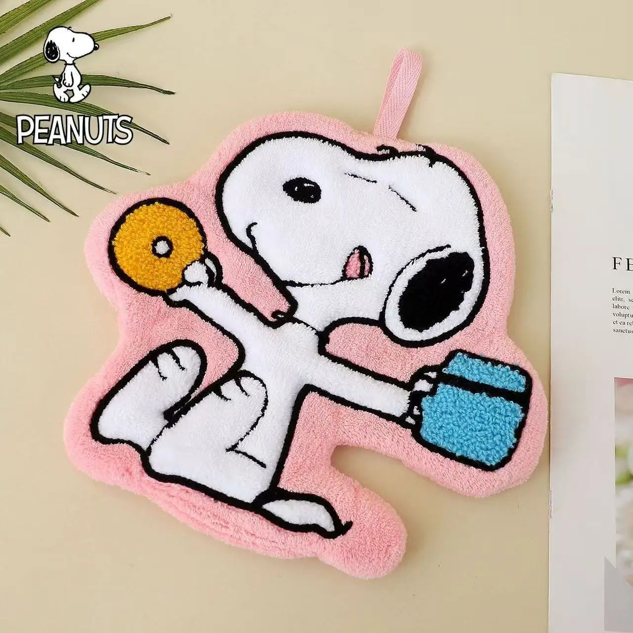 2026 Neues Kawaii Snoopy Hängendes Handtuch Cartoon Niedliches Wasserabsorbierendes Korallenfleece Schnelltrocknendes Küchen- und Duschraumzubehör – Detail 3