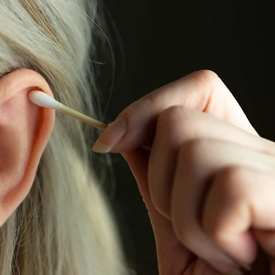 600本入り竹綿棒、大型ファミリーボックス、生分解性コットンバッド、環境に優しいプラスチック不使用、各綿棒にプラスチックは含まれておりません、6箱×100本入り