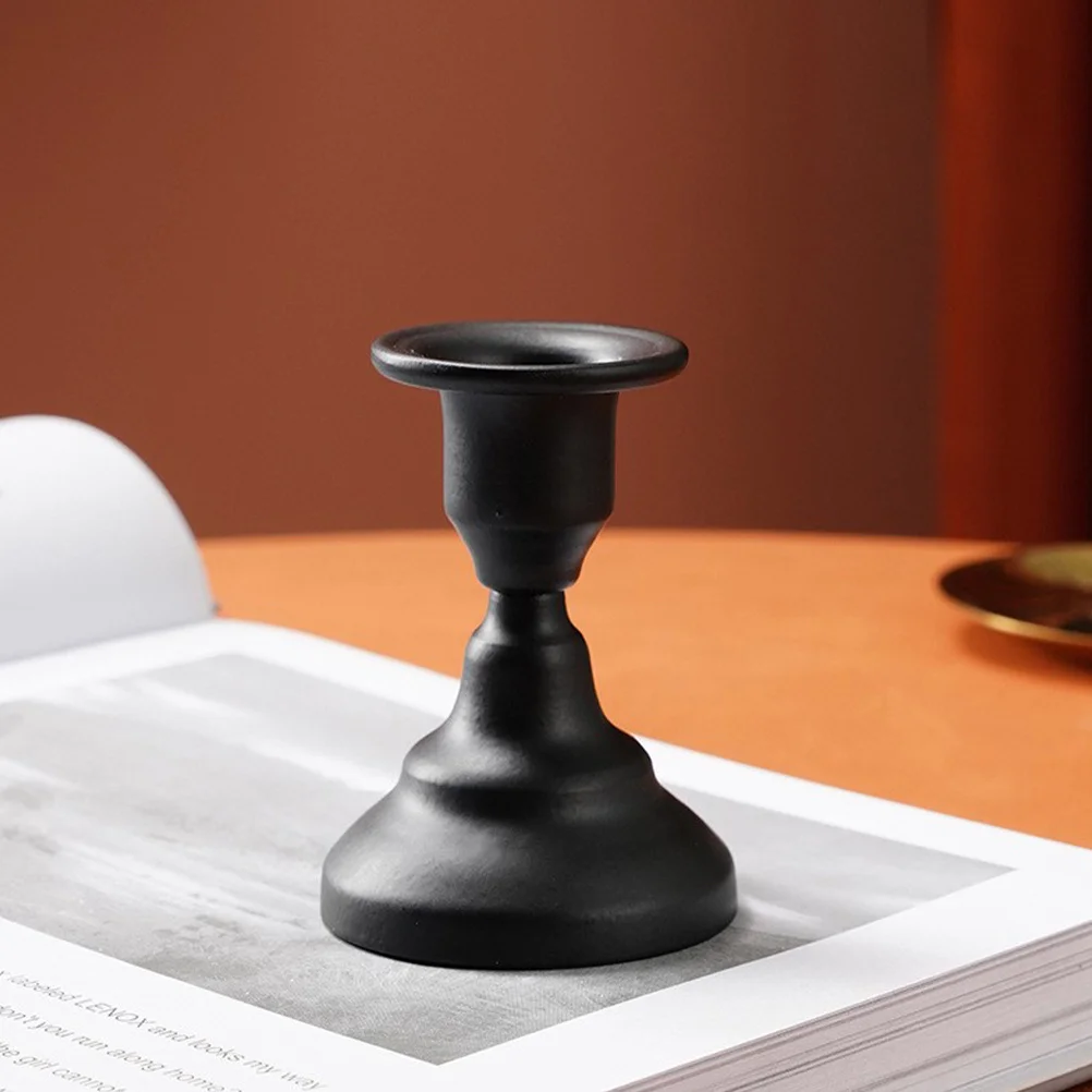 

2pcs Iron Art Holder European Style Tabletop Candlestick Metal Taper Stand For Home Wedding Party Decor