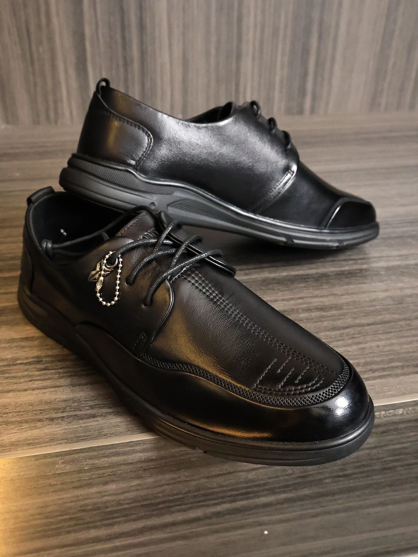 Comfortable round Toe Men's Leather Shoes Business Commute Flat Heel Rubber Outsole Breathable Mixed Material  Casual S...