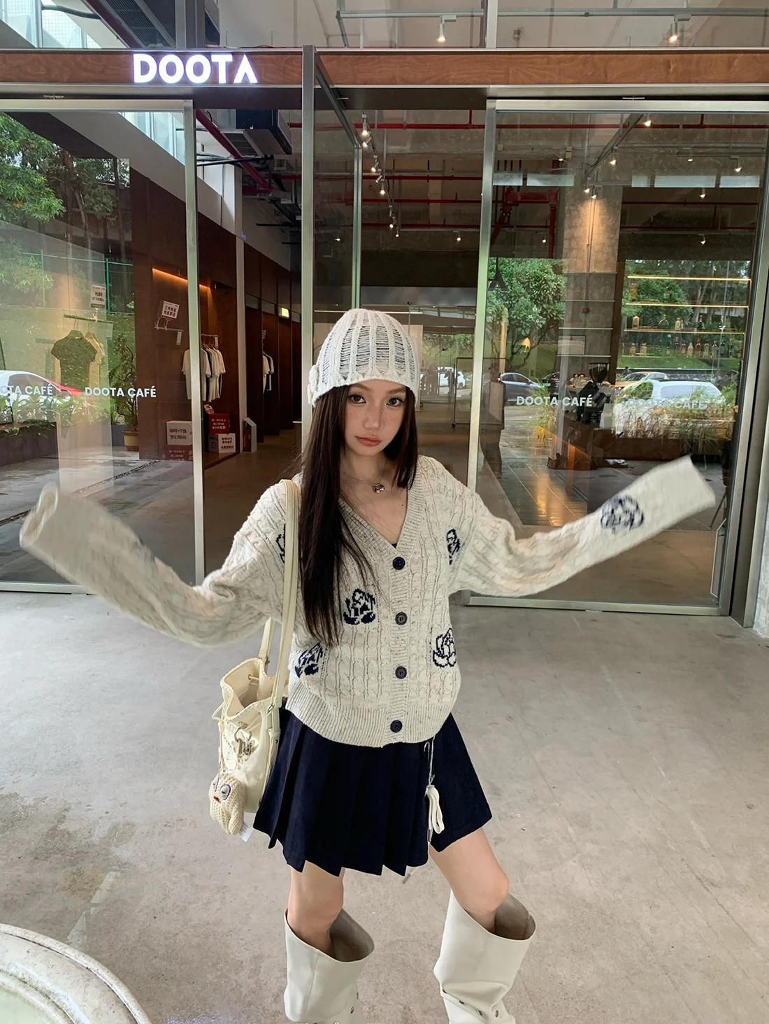 

Trendy Rose Pattern Loose Knitted V-Ne Open Cardigan Women's Casual Sle Long Sve Polyester Fiber Faion Top