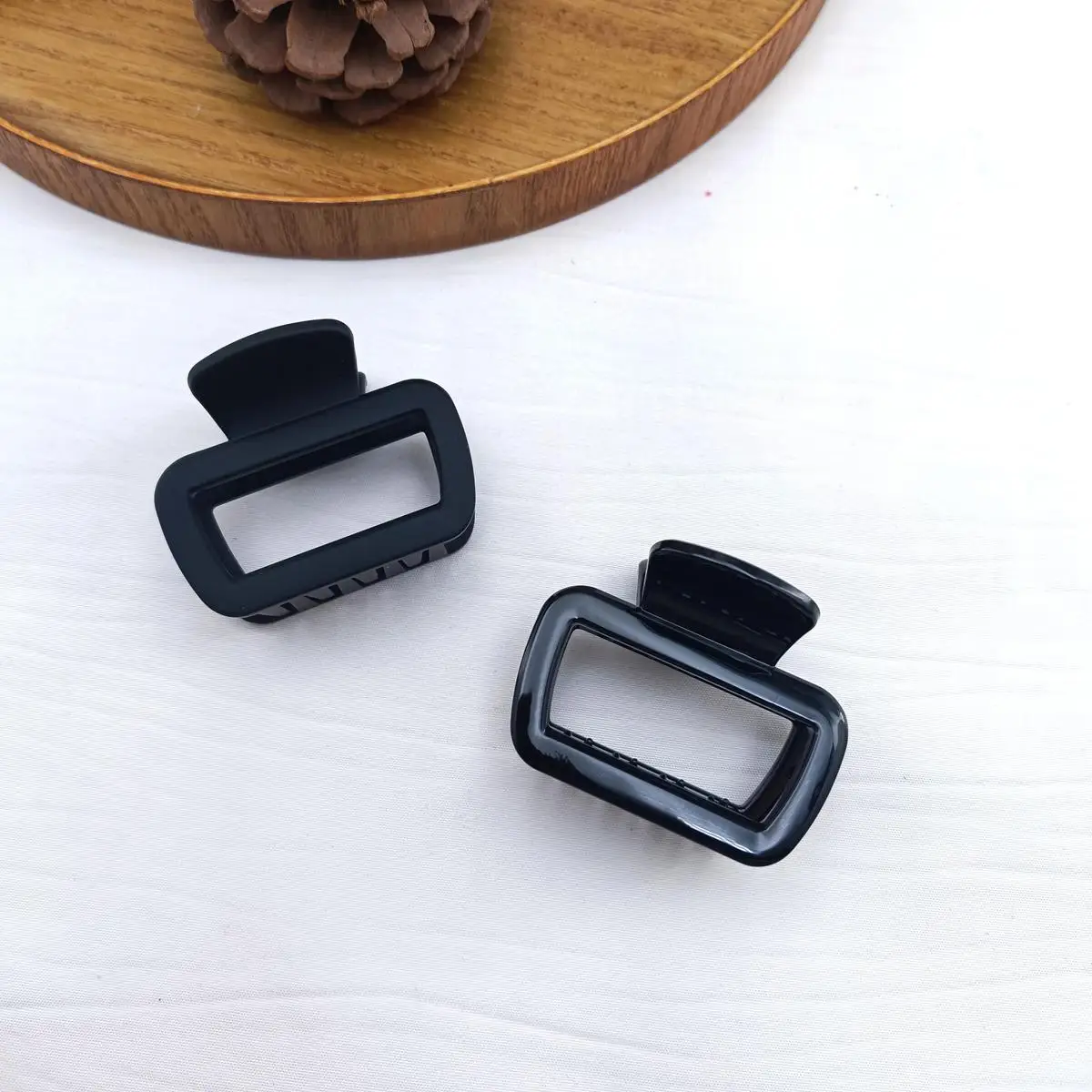 2/4 Pcs/Set 5.2cm Hollow Square Plastic Hair Clips, Women Hollow Barrettes Daily Hairstyle Hair Accessories