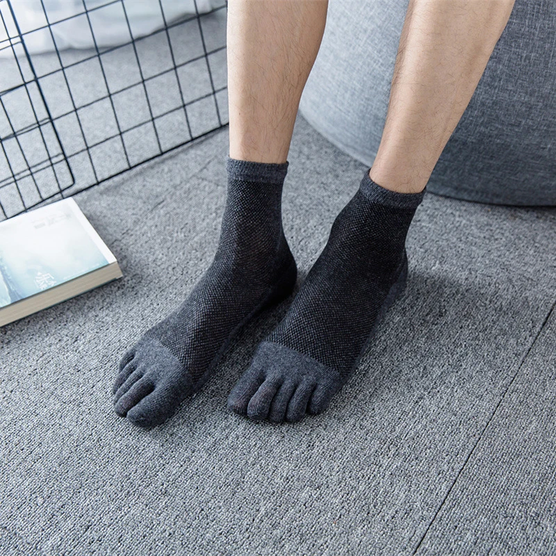 5 Paar einfarbige Fünf-Finger-Socken für Herren, einfache Mesh-Baumwollsocken, geruchsabweisend und atmungsaktiv, hochwertige Split-Toe-Socken – Detail 14