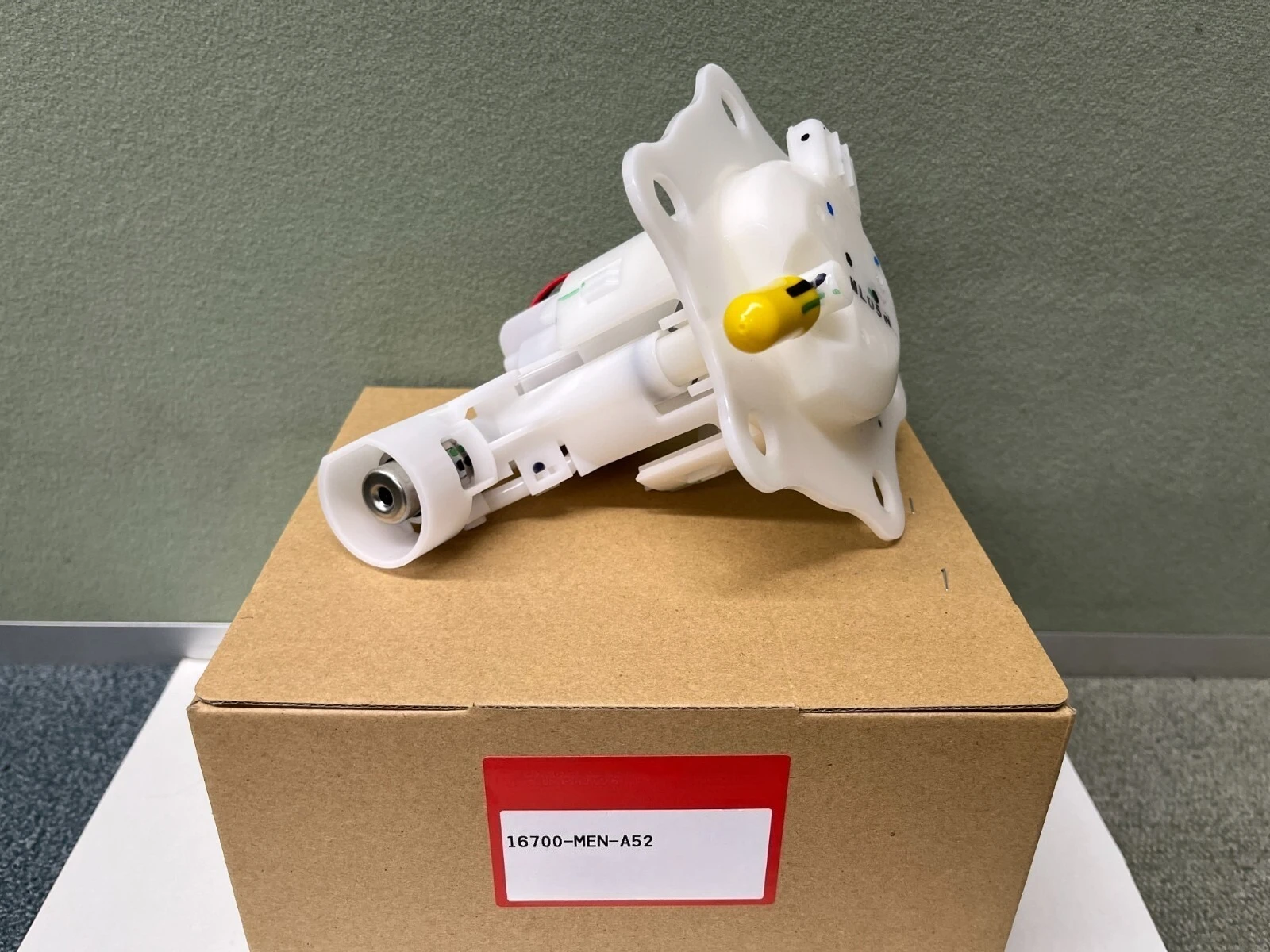 For Kawasaki 2010-2022 CRF250R CRF250RX 2009-2022 CRF450R CRF450RX 16700-MEN-A52 Motocycle Fuel Pump Assembly Sending Unit