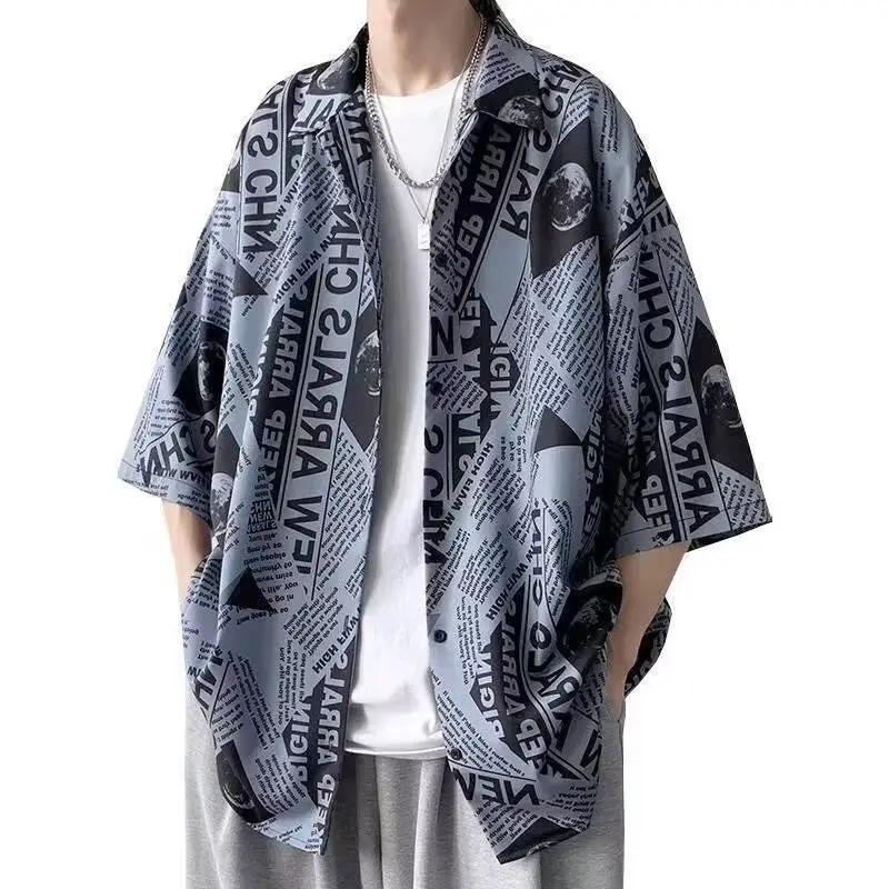 Newspaper Printed Shirt Couple 2025 Hong Kong Style Handsome Trendy Top Student Casual All-Match Loose Five-Part Sleeve