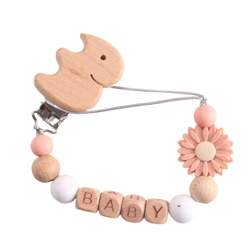 

Деревянная соска-пустышка с индивидуальным именем ребенка, зажим для детской пустышки с подвесками в виде ромашки, буковые бусины с алфавитом, функция защиты от падения