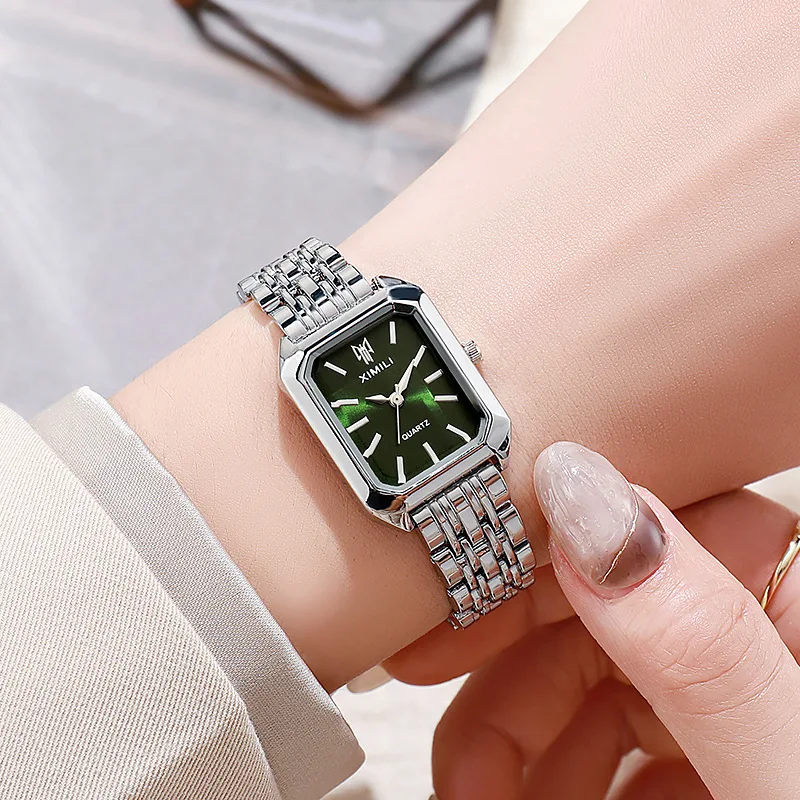 Women's Fashion Square Watches Gold Alloy Strap Luxury Ladies Quartz Wristwatches Qualities Female Scale Clock Wristwatches