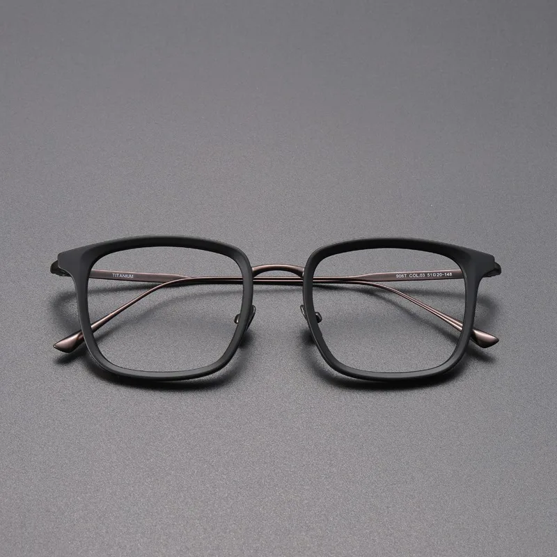 

Pure Titanium Retro Ultra-light Black Glasses Square Business Myopia Color-changing Cool and Stylish Anti-blue Light Anti-fog