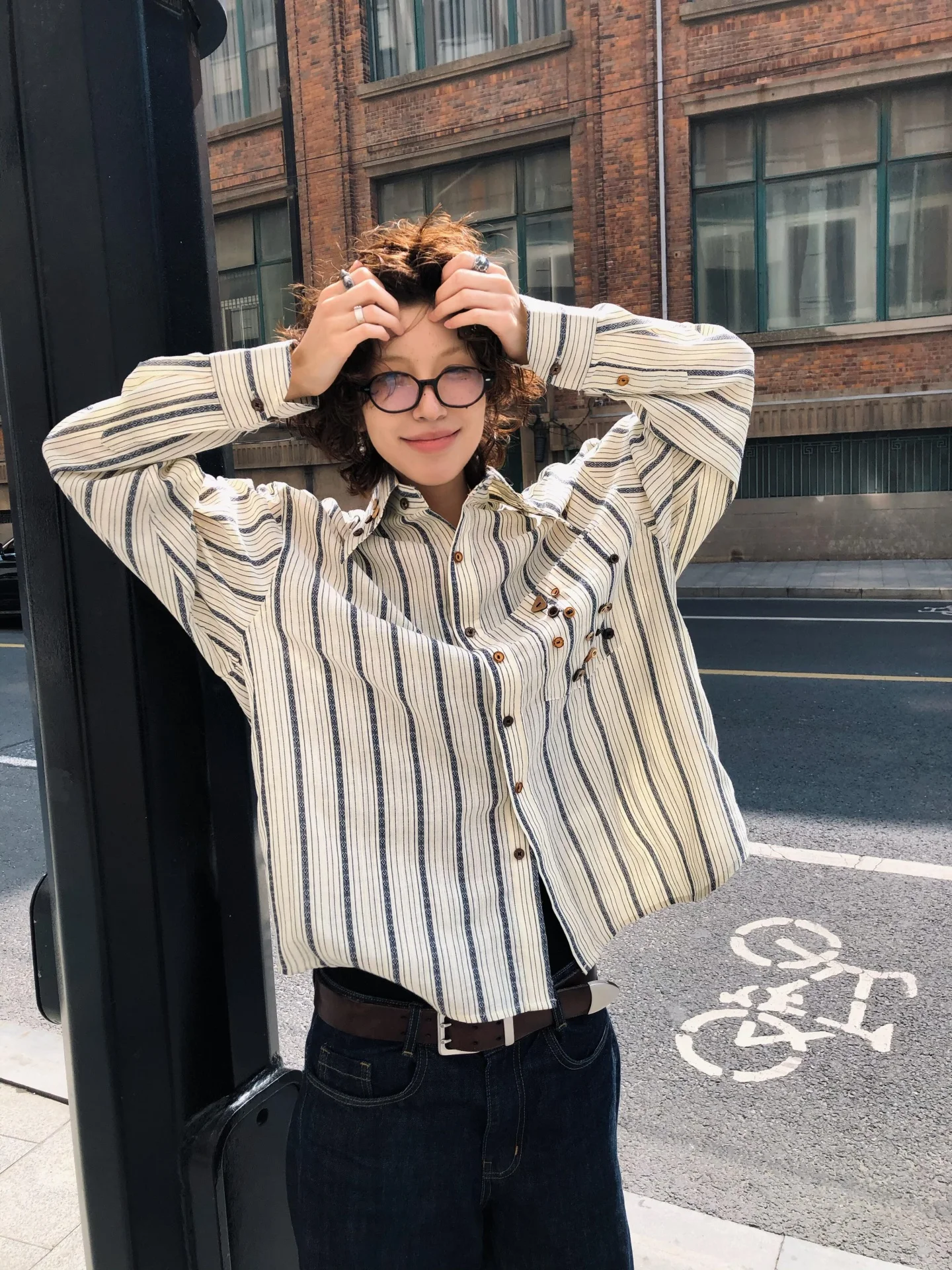 Retro Striped Loose Fit Long Sleeve Collared Shirt for Men American Style Button Decorated Cleanfit Top Summer Fashion