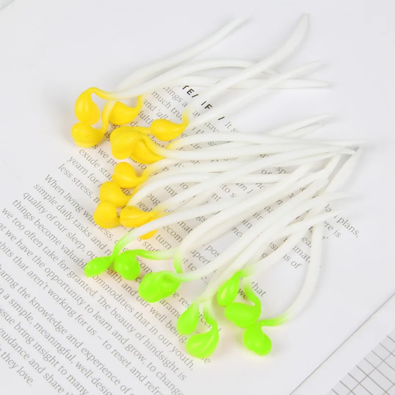 10Pcs Simulation Vegetable Bean Sprouts Elastic TPR Squeeze Stretch Toys For Children Adults Stress Relief Vent Toy Fidget