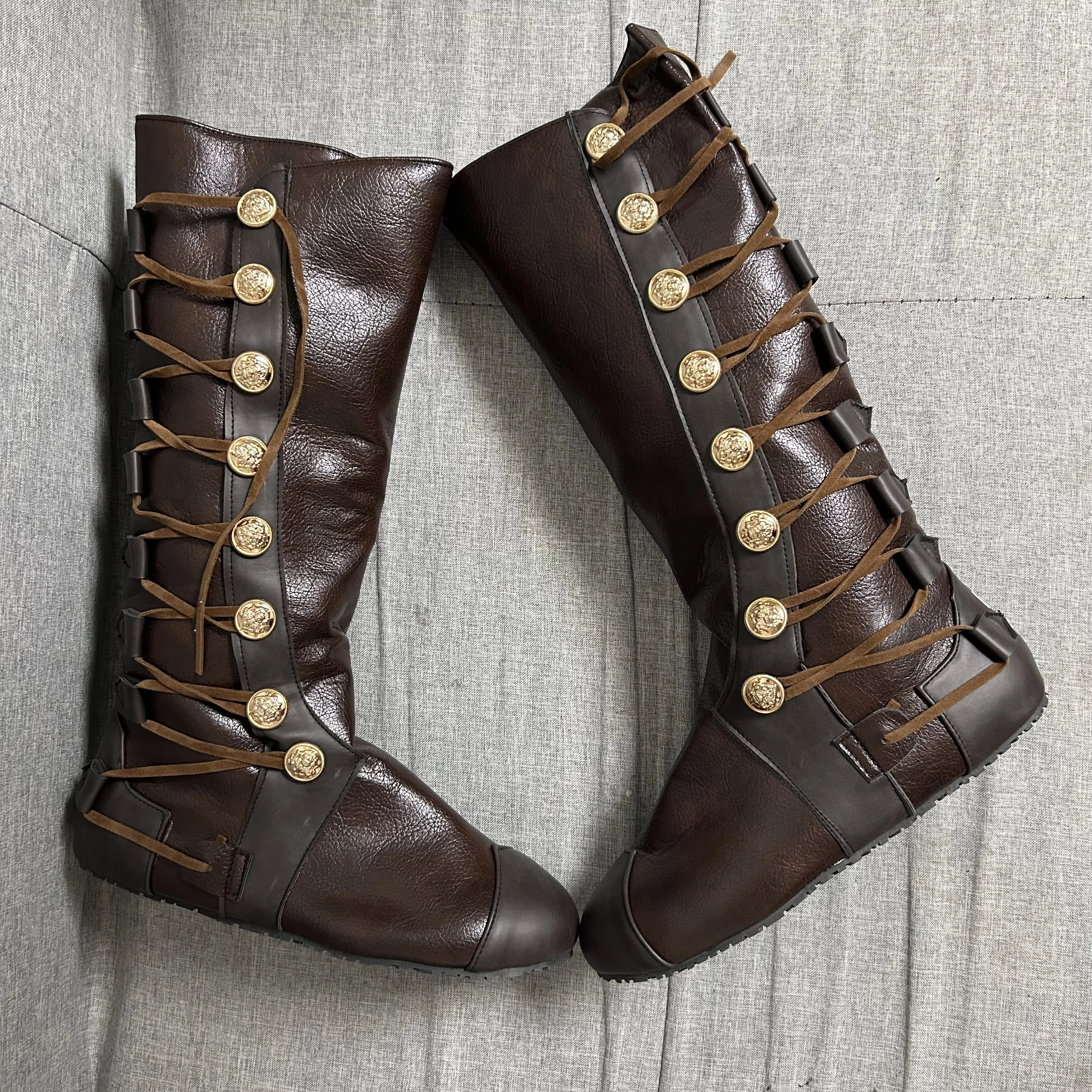 Steampunk bottes de Pirate médiévales rétro femmes fermeture éclair en cuir PU Viking rétro bouton hommes chevalier chasseur Cosplay chaussures fête de carnaval