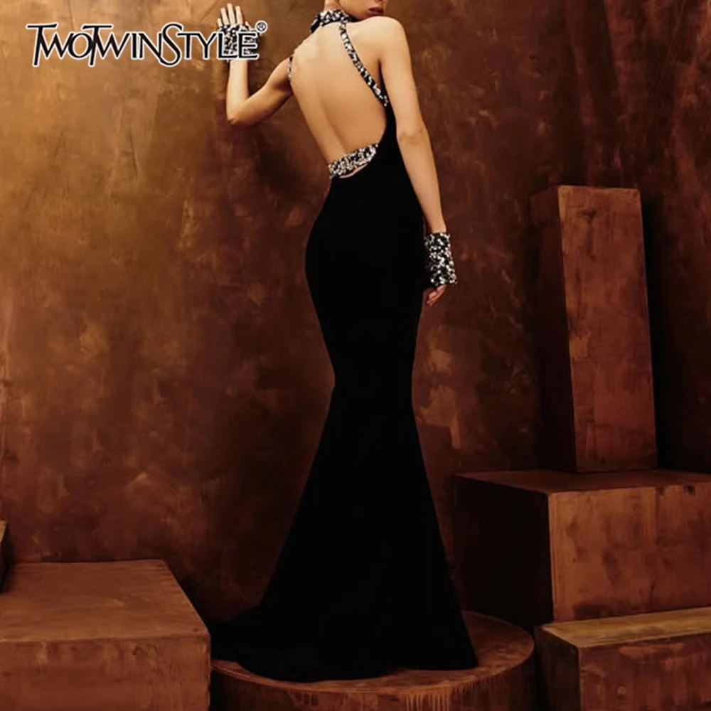 

TWOTWINSTYLE Solid Slimming Spliced Bead Lucurious Dresses for Women Halter Neck Sleeveless Temperament Dress Female Clothing