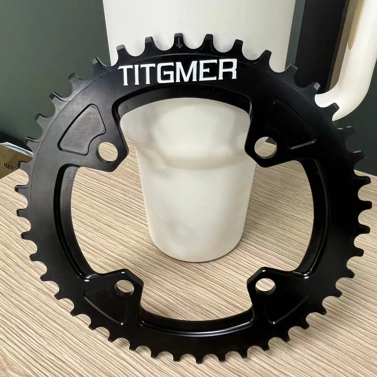 

TITGMER 104BCD chainring 42T Narrow Wide Chainwheel for Mountain Bike
