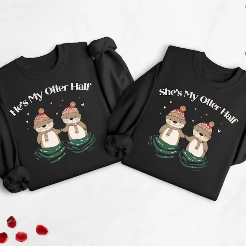 سويت شيرت شتوي للجنسين "He's My Otter Half" لعيد الحب "She's My Otter Half" هدية للأزواج المتطابقة للشركاء #1
