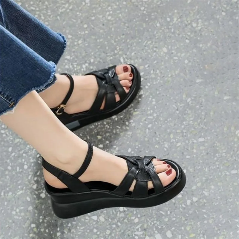 Dames platformsandalen Retro kunstleer vrijetijdsschoenen Comfortabele enkelbandje Dikke hak zomersandalen