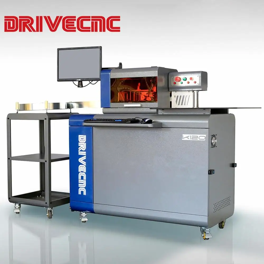 Piegatrice automatica per lettere a canale per segnaletica in alluminio