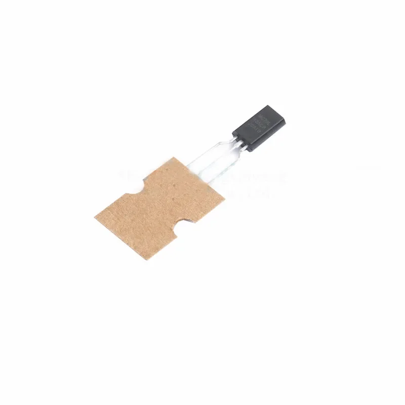 MC79L12ACPRPG Gói TO-92 Điện áp đầu ra: 12V Dòng điện đầu ra: 100mA bộ điều chỉnh tuyến tính