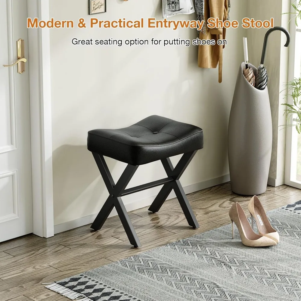 Cadeira de vaidade de couro preto com perna em X de metal e assento de sela acolchoado, banco otomano de 18 polegadas