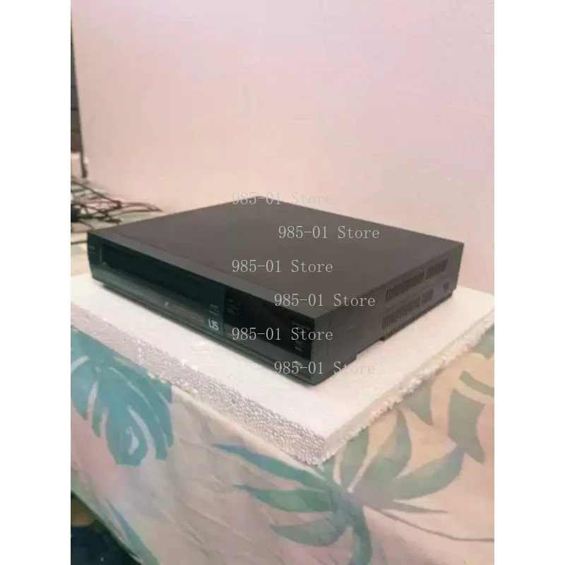 Classic L15 Video Recorder Vintage Video Tape Cassette Player VHS Format