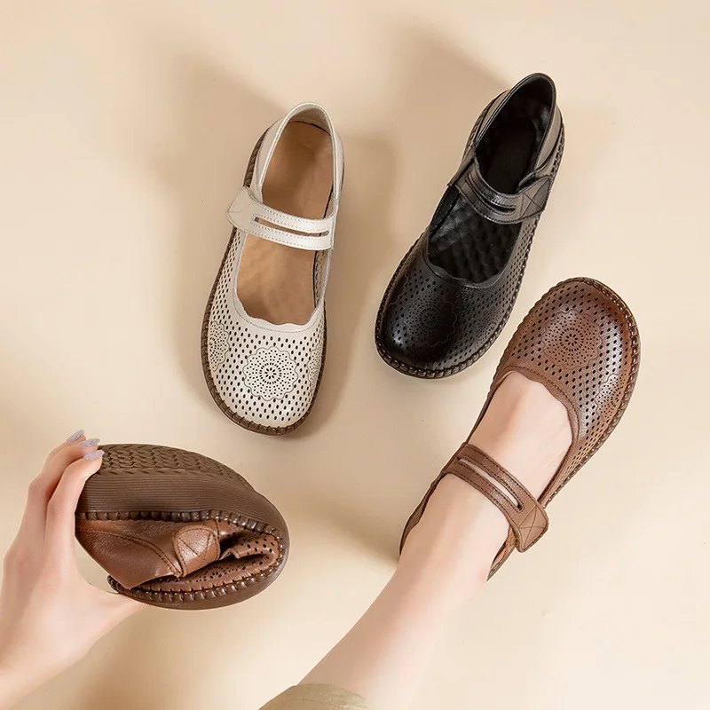 

Women's retro thick-heeled sandals, top-grain cowhide genuine leather mom shoes, soft tendon hole perforated flat shoes