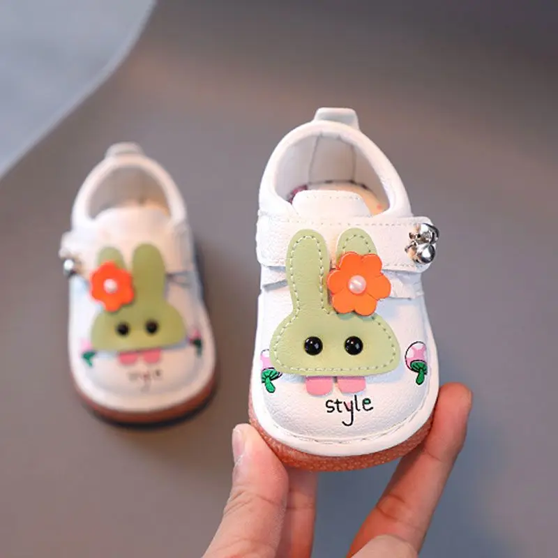 

Детские кроссовки для девочек 0-2 лет на весну-осень, с мягкой подошвой, для первых шагов, с нескользящим ремешком и звуковым эффектом (пищалка)