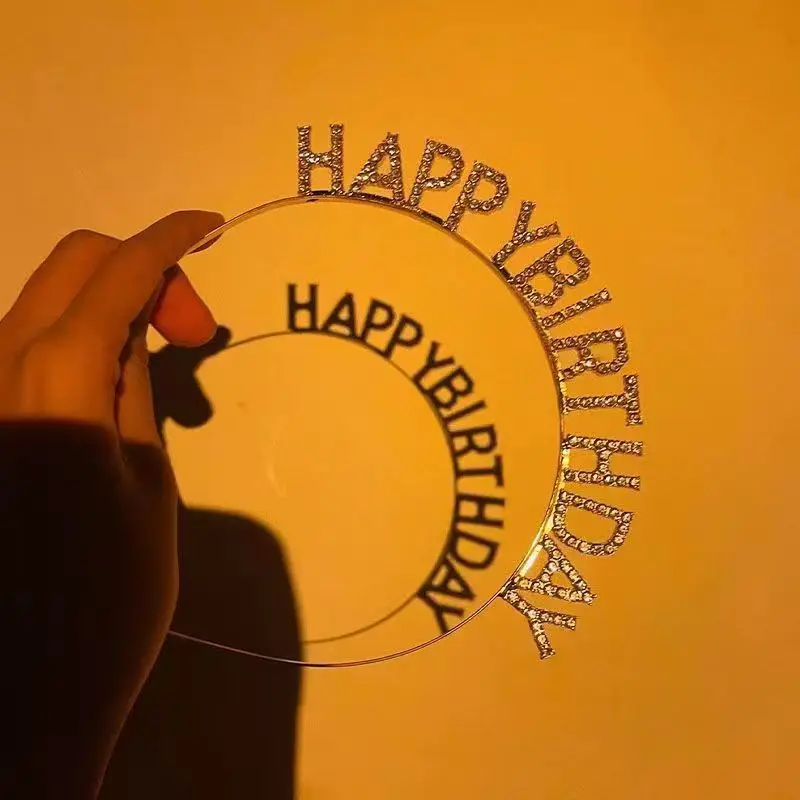 1 Stück Kristall-Haarreif mit der Aufschrift „Happy Birthday“, glitzerndes Geburtstags-Haaraccessoire, ideal zum Veredeln von Geburtstagsfeiern – Detail 2