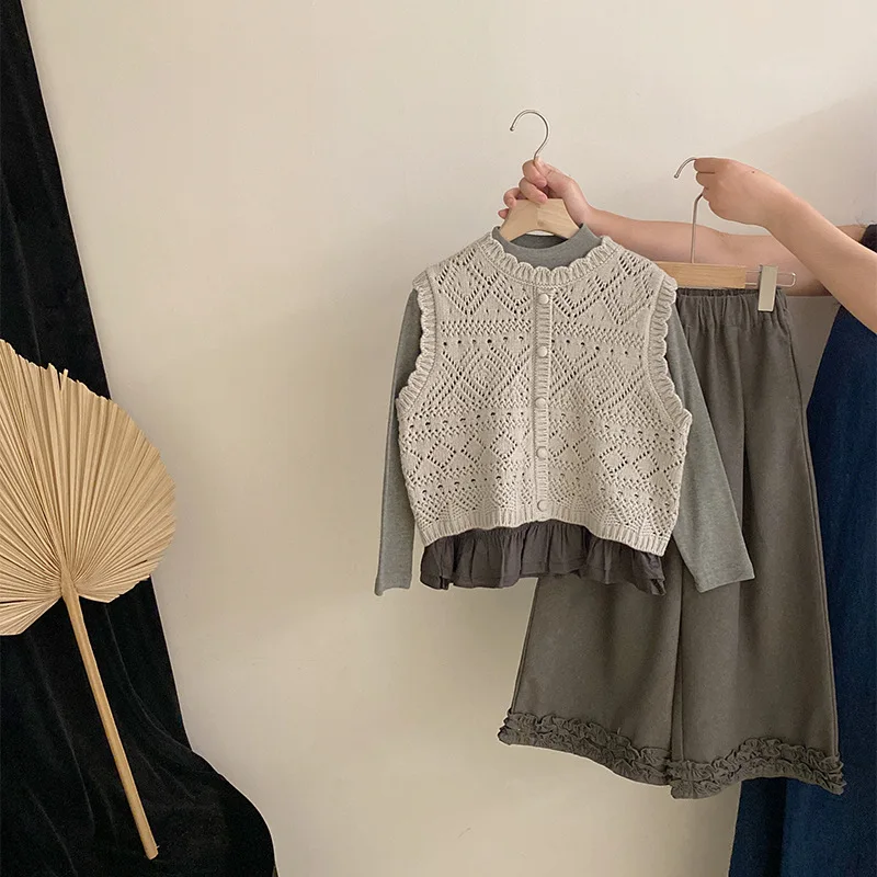 

Girls Autumn New Knitted Vest Solid Color Bottoming Shirt2025Lace Wide-Leg Casual Pants Two-Piece Set Trendy