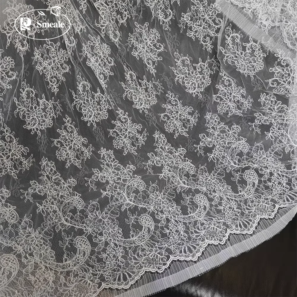 300X145CM. Wimpernspitzenbesatz für Hochzeitskleider, Hochwertiger Rand, Romantische Blumen, DIY Schleierkante, Weißer Stickerei-Spitzenstoff – Detail 3